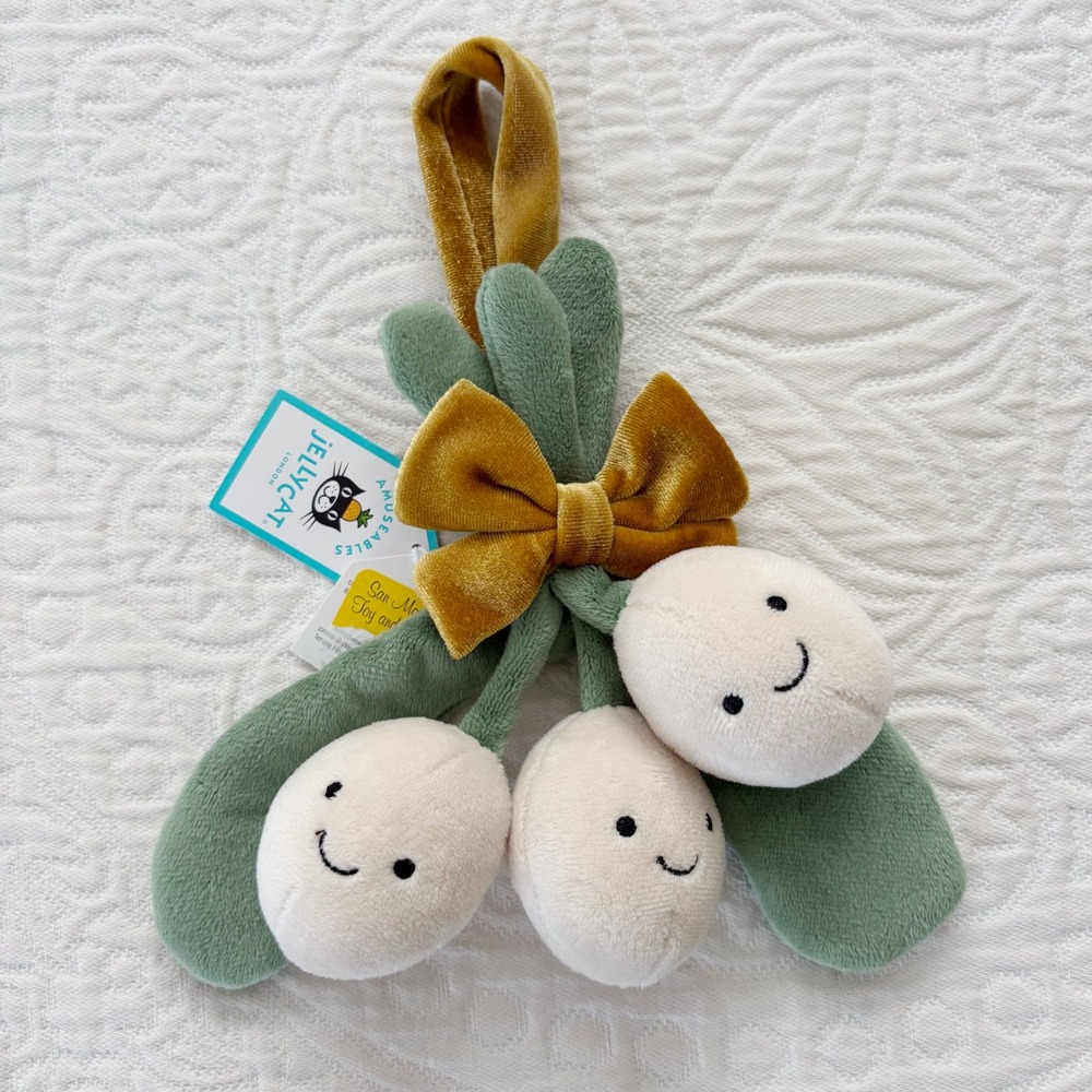 Jellycat RETIRED Amuseables Mistletoe